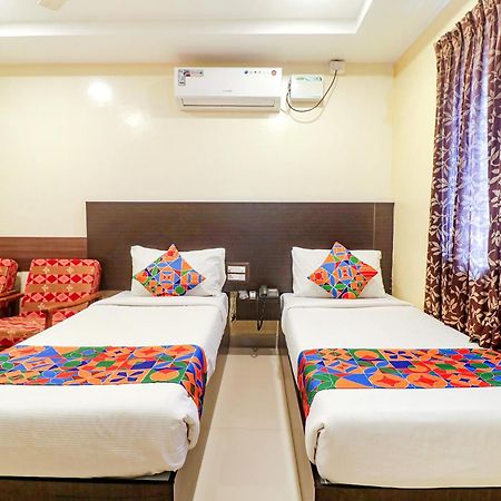 Fabhotel Champion Residency - Kr Puram Bangalore Eksteriør billede