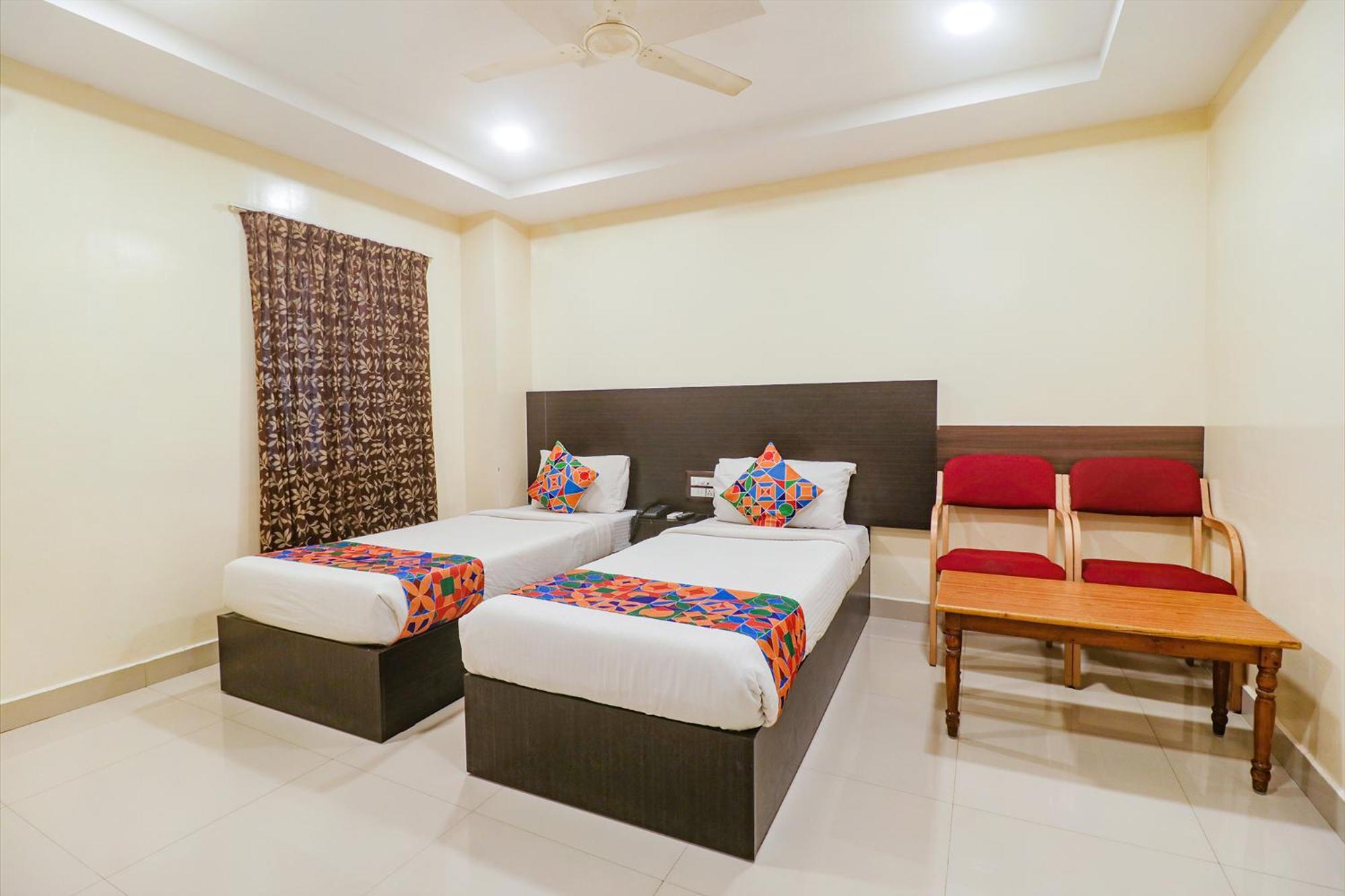 Fabhotel Champion Residency - Kr Puram Bangalore Eksteriør billede