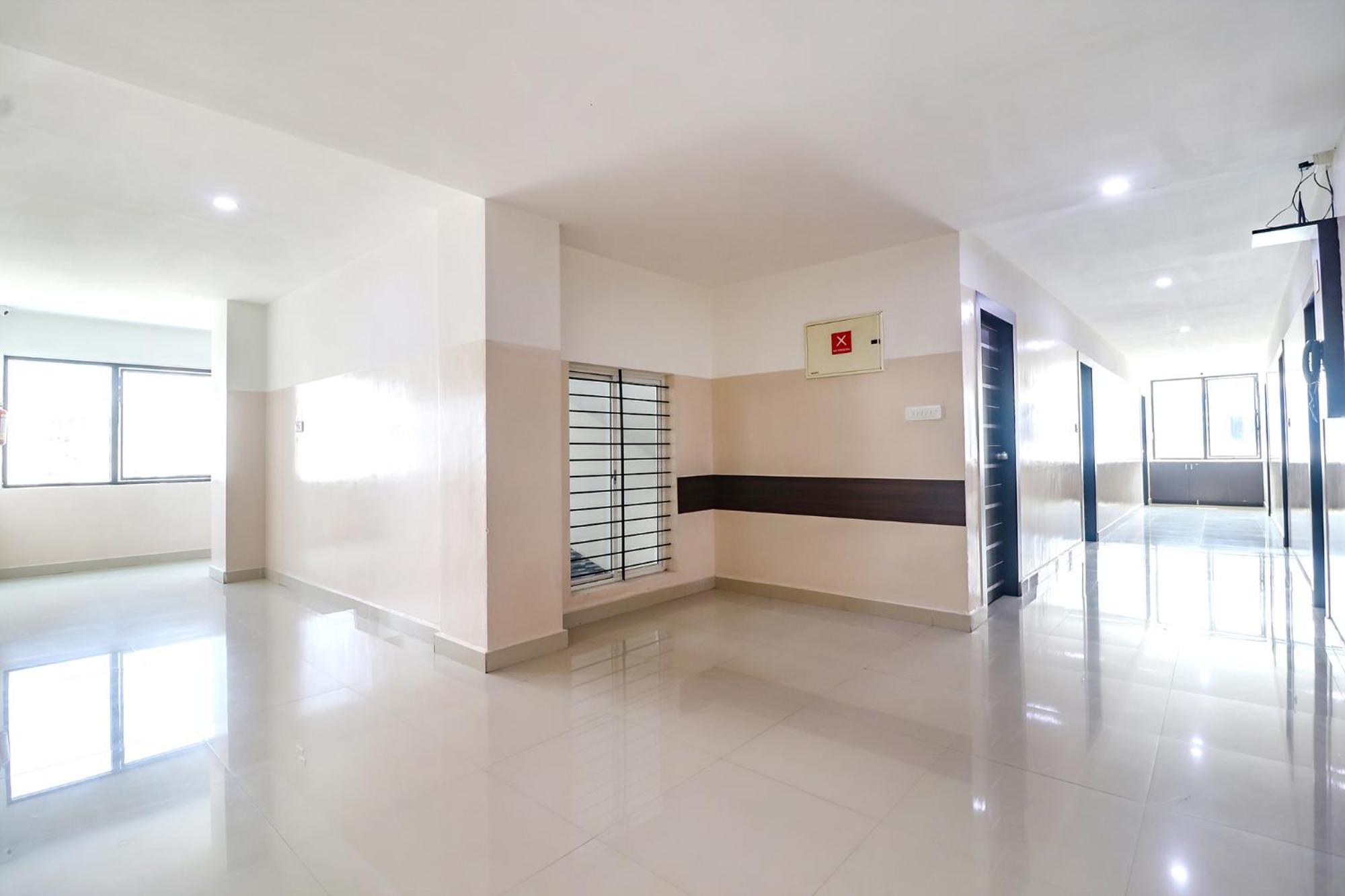 Fabhotel Champion Residency - Kr Puram Bangalore Eksteriør billede